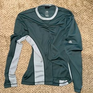 Nike Dri-Fit men’s teal long sleeve shirt size Small two tone teal shirt.